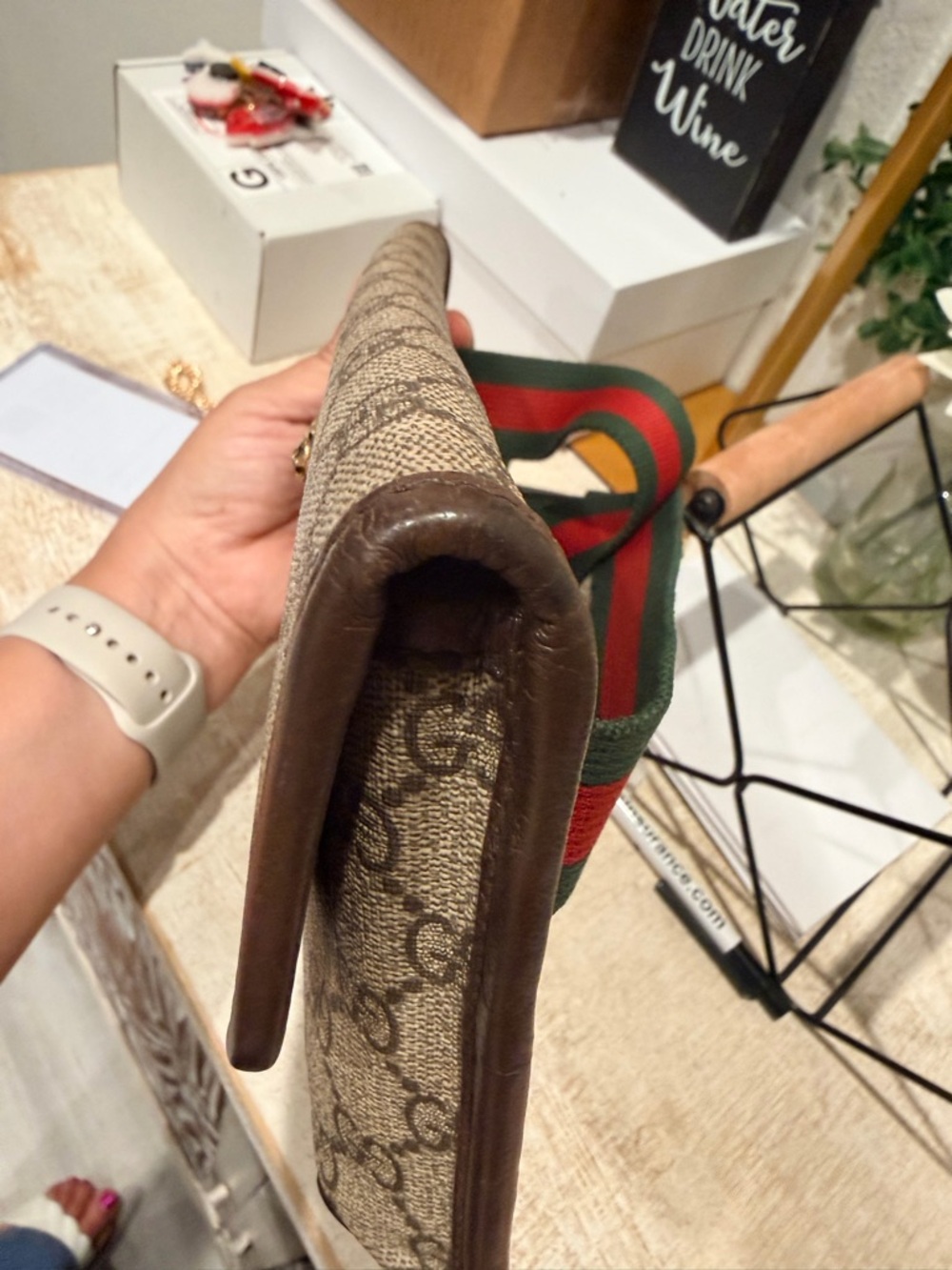 Gucci Vintage Neo GG Supreme Messenger Bag - Picture 5 of 12